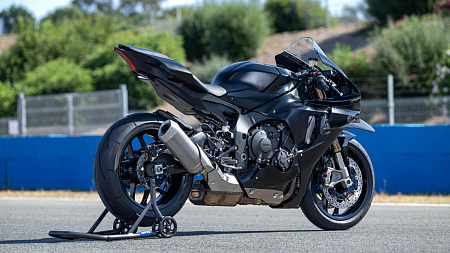 Мотоцикл Yamaha R1 Race